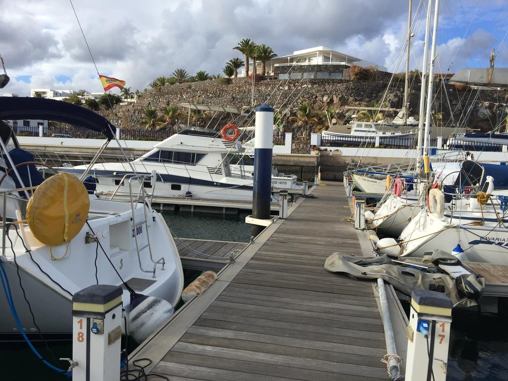Puerto Calero Boat Hotel Bagian luar foto